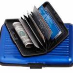 Buy TDC Aluma Wallet @Rs114 From ShopClues